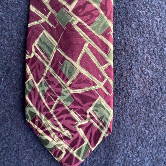 Geoffrey Beene Men's Neck Tie - Picture 2 of 6